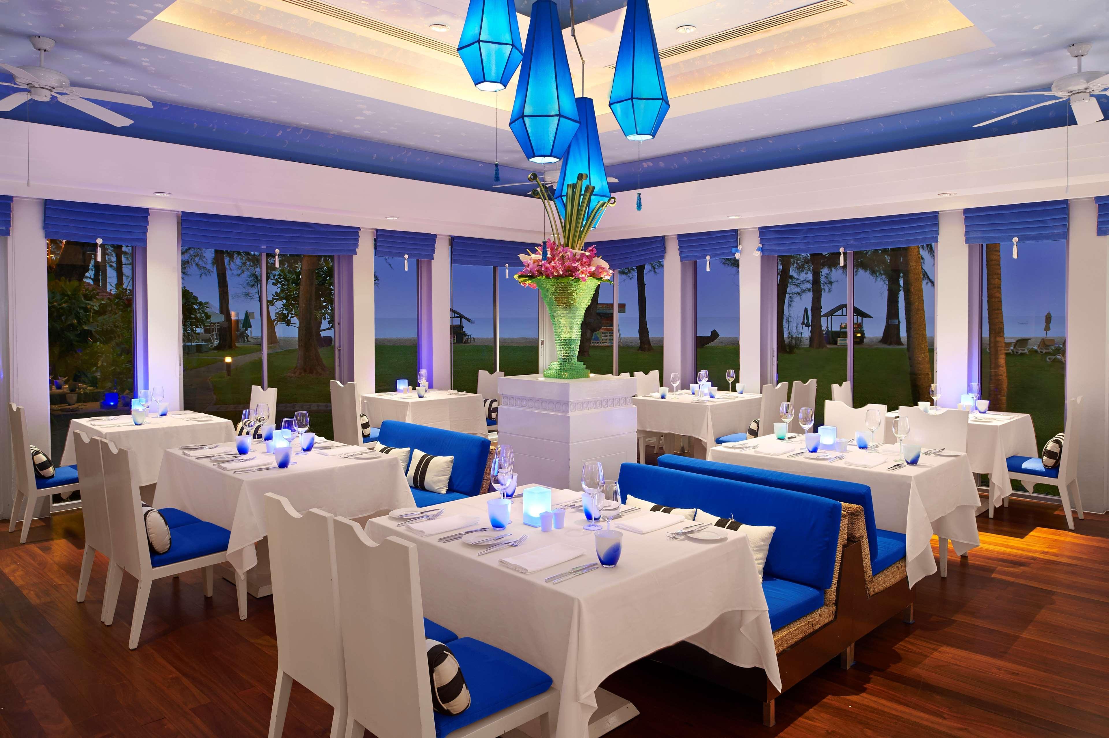 Dusit Thani Laguna Phuket Praia de Bang Tao Exterior foto The restaurant